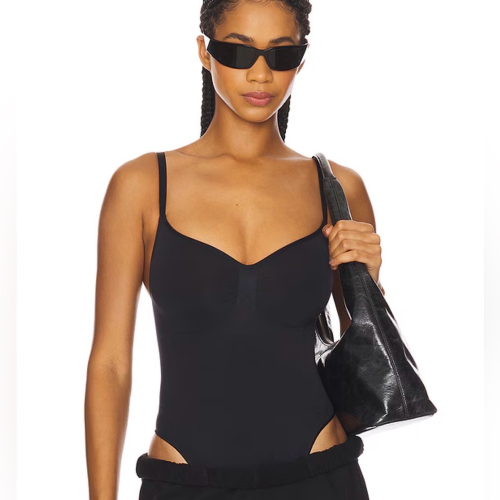 WORN ONCE Viral SKIMS Black Bodysuit